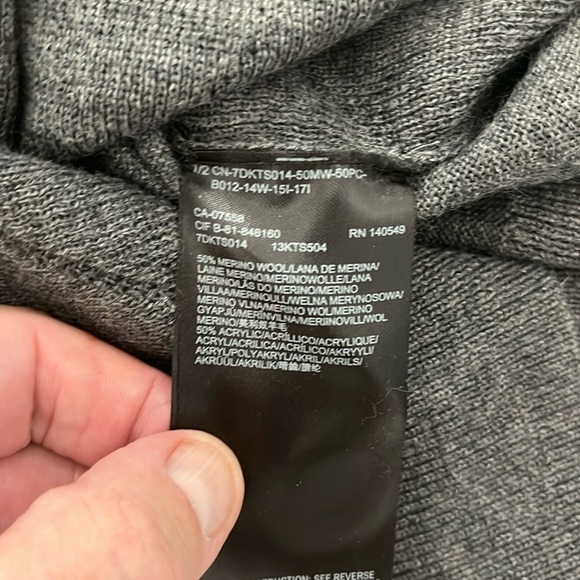 BNWT Mexx Cardigan Sweater Size Medium, 50% Merlino Wool and 50% Acrylic, Grey - Picture 16 of 16